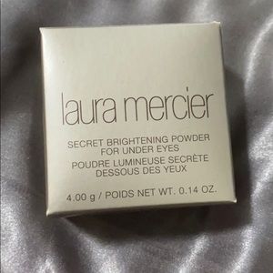 Laura Mercier Secret Brightening Powder